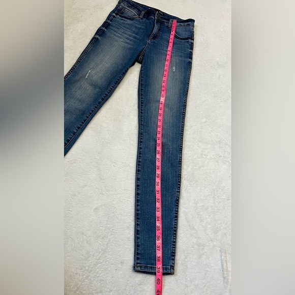 KUT from the Kloth Mia Fab Ab Toothpick Skinny - Size 0 - Picture 9 of 10